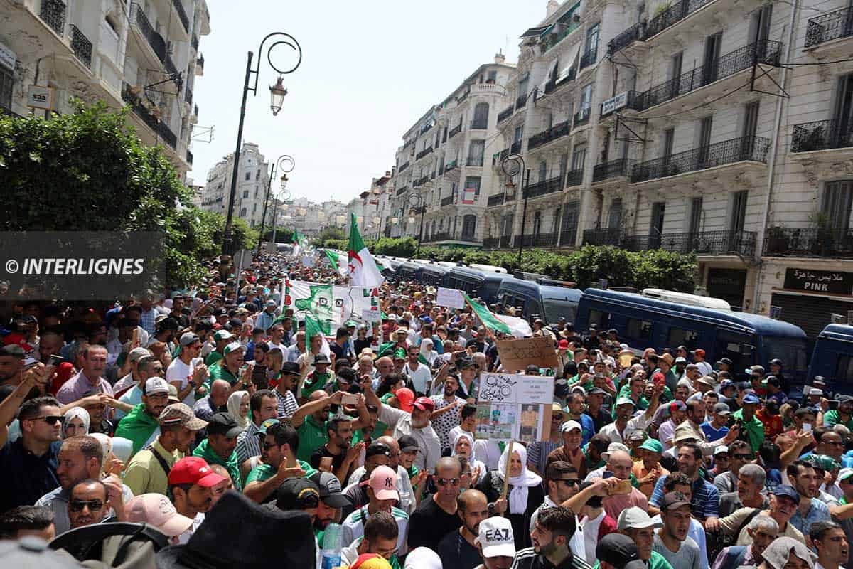Marche du vendredi 09 Aout 2019 devant la grande poste à Alger